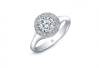 TrendingEngRings_rahaminov-halo-round-diamond-ring-white-gold_0