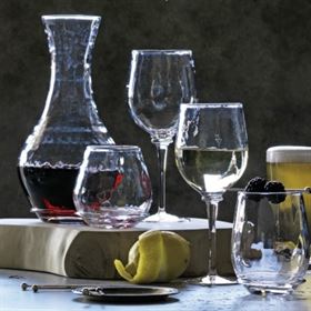 juliska-carine-glassware-wine-glasses