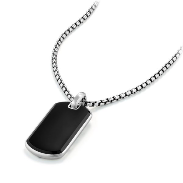 A sleek, rectangular black pendant with rounded edges hangs from a silver, textured chain in this elegant necklace. The polished black surface of the pendant sets a modern, sophisticated tone against the reflective silver chain.