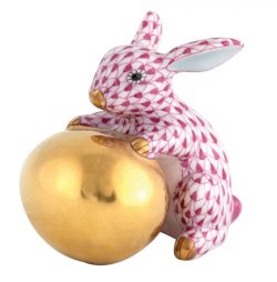 Herend Bunny with Egg Figurine - Raspberry