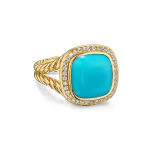 A bold turquoise and diamond ring with 18K gold by David Yurman perfectly embraces the jewelry trends of 2025.