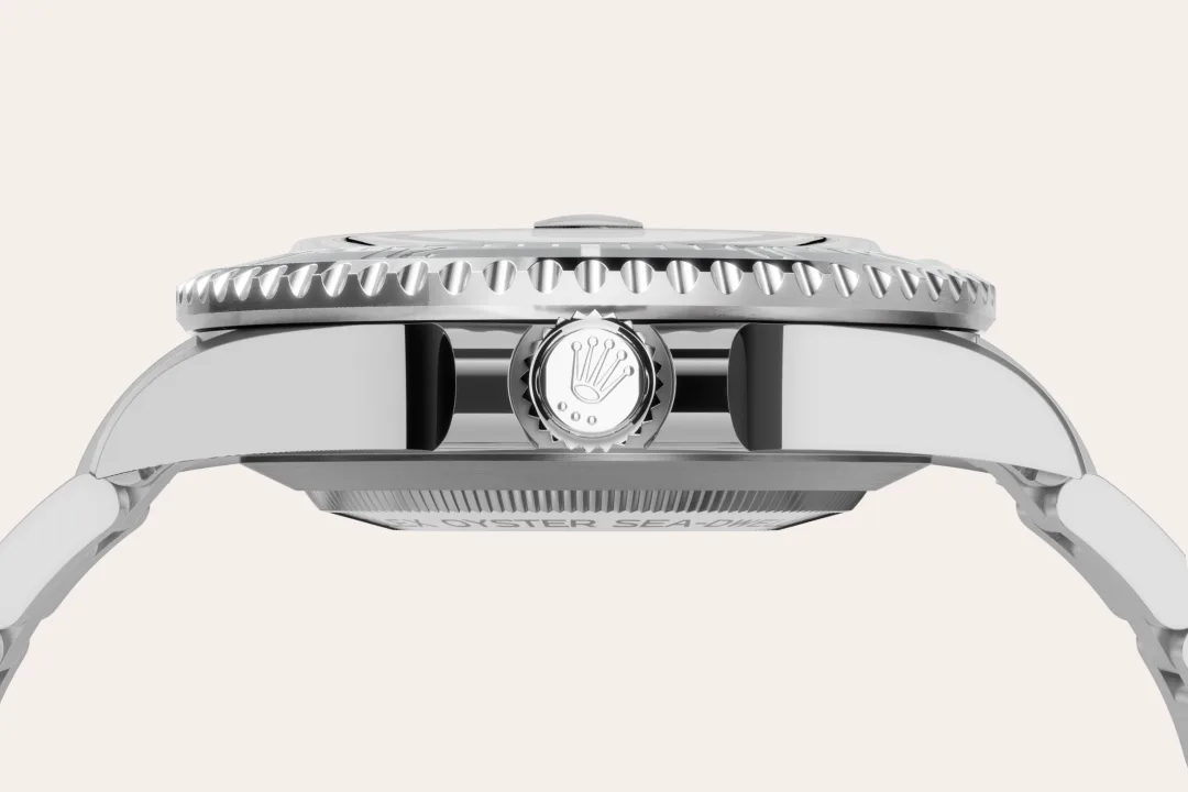 rolex Sea-Dweller in Oystersteel, M126600-0002 - bromberg's