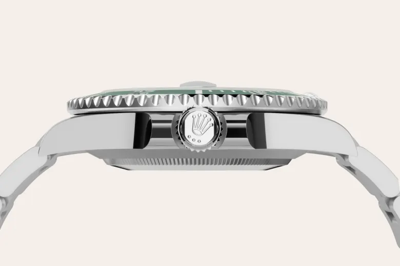 rolex Submariner in Oystersteel, M126610LV-0002 - bromberg's