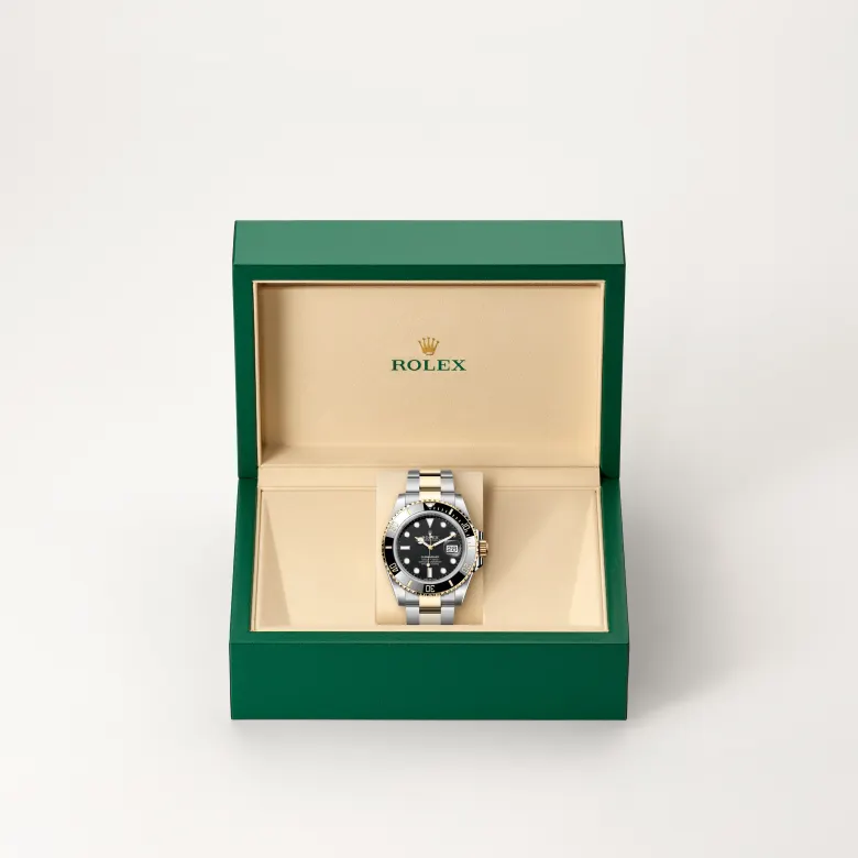 rolex Submariner in Yellow Rolesor - combination of Oystersteel and yellow gold, M126613LN-0002 - bromberg's