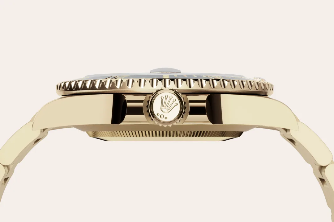 rolex Submariner in 18 kt yellow gold, M126618LN-0002 - bromberg's