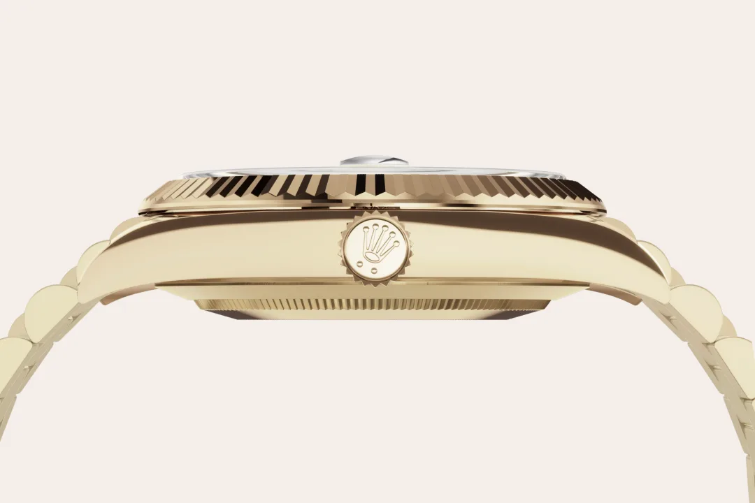 rolex Day-Date in 18 kt yellow gold, M228238-0069 - bromberg's